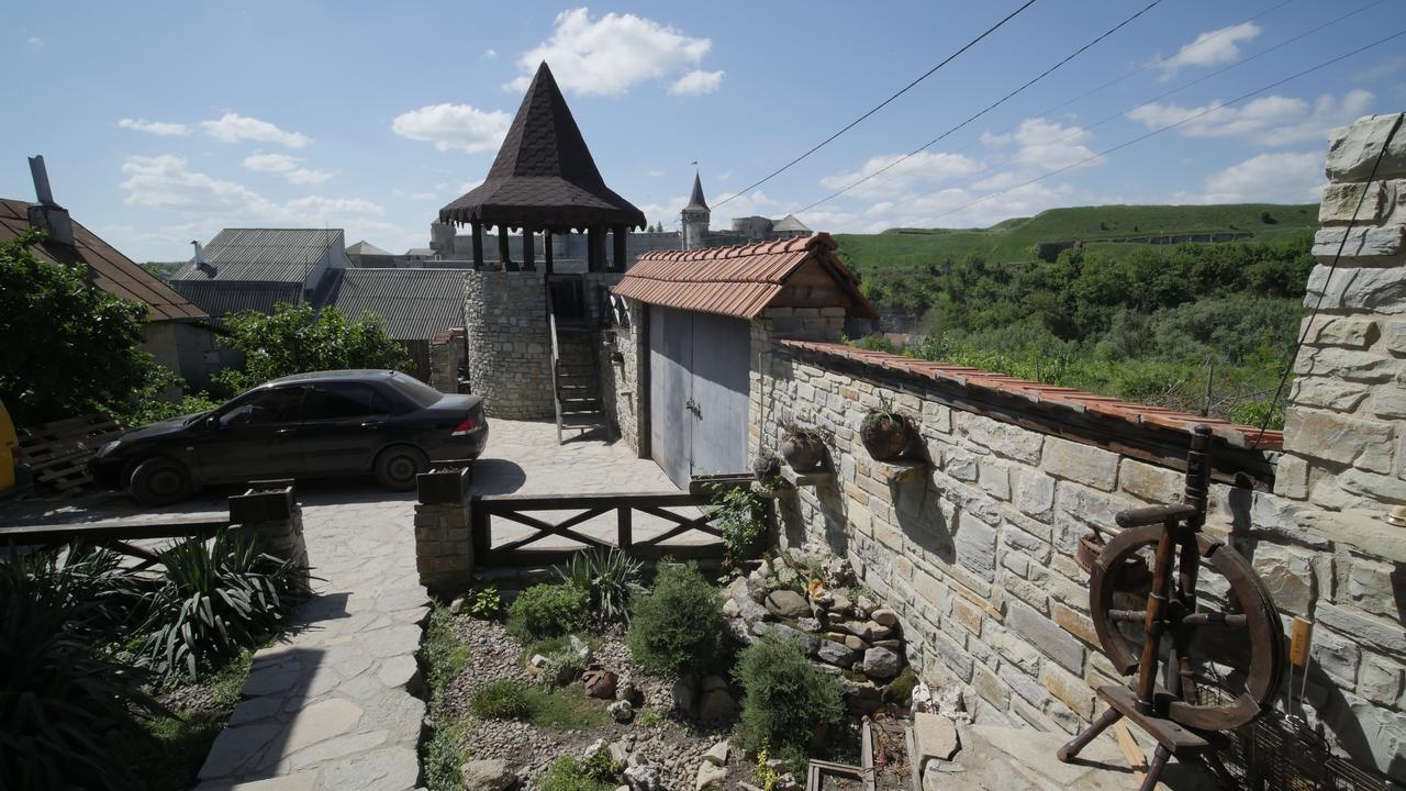 Nazar Stodolya Hotel Kamianets-Podilskyi Exterior photo